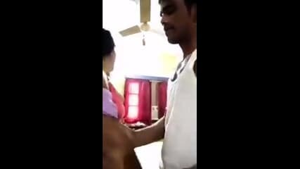 Hot Indian sex MMS video of young boy and sexy aunty