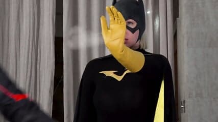 Spider Gwen & Batgirl