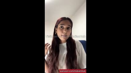 Busty Malaysian Tamil Girl Shows Boobs